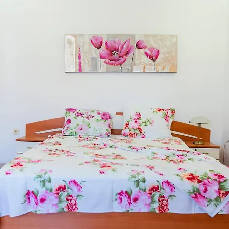 Family House Katerini * Nesebar