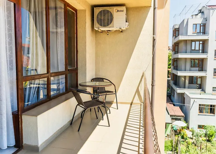 Guest house Family House Katerini Nesebar