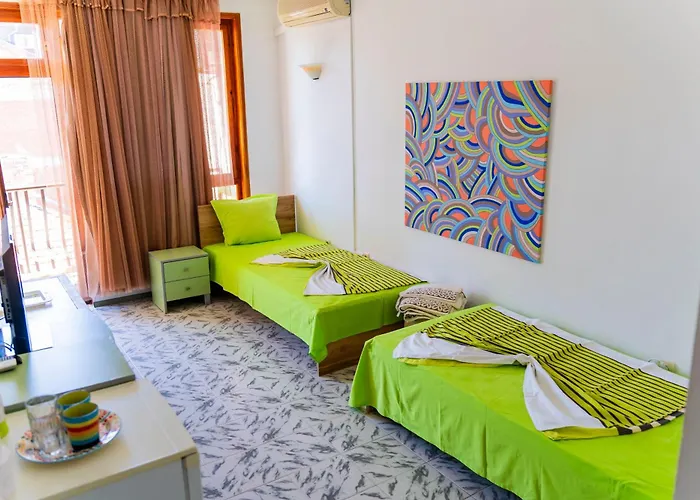 Guest house Family House Katerini 3*