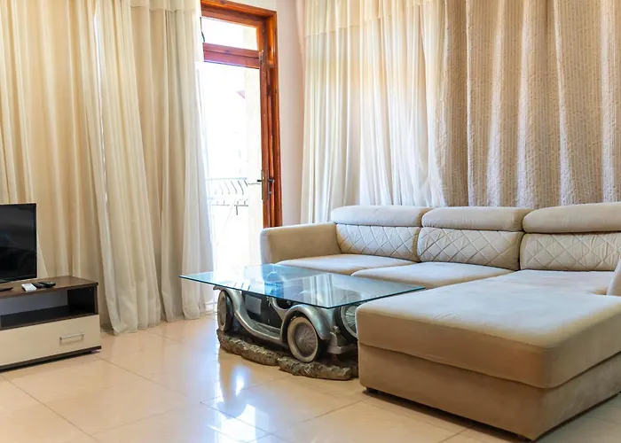 Family House Katerini Guest house